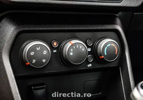 Poza anunț 18