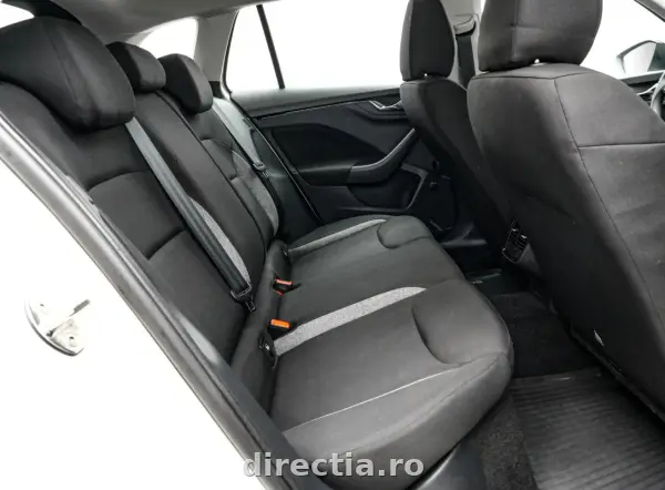 Poza anunț 16