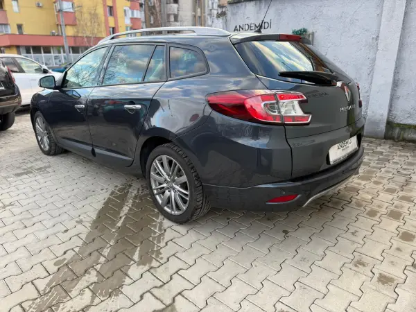 Poza anunț 12