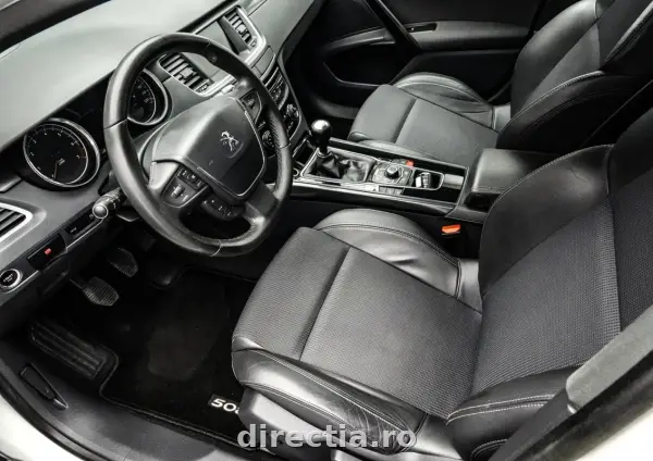 Poza anunț 11