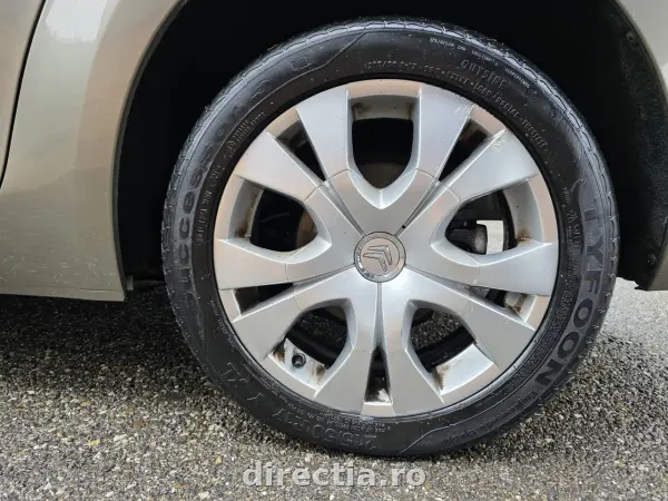 Poza anunț 9