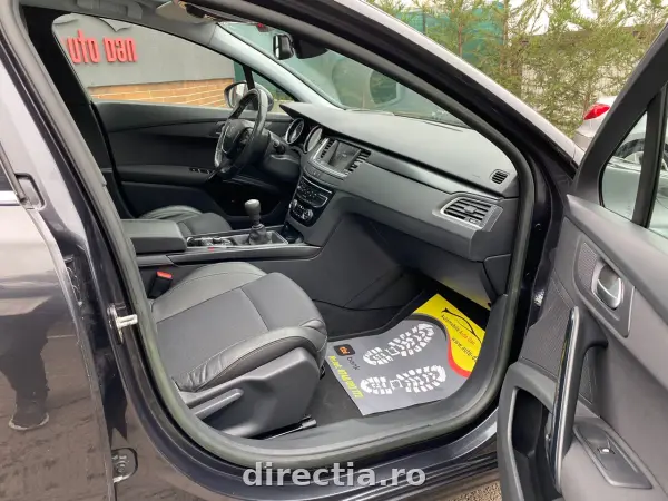 Poza anunț 12