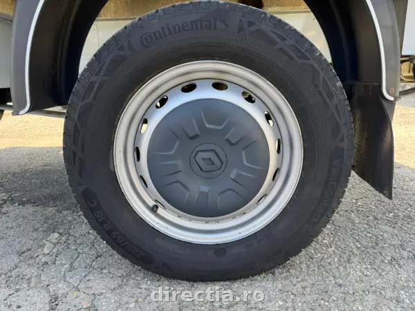Poza anunț 18