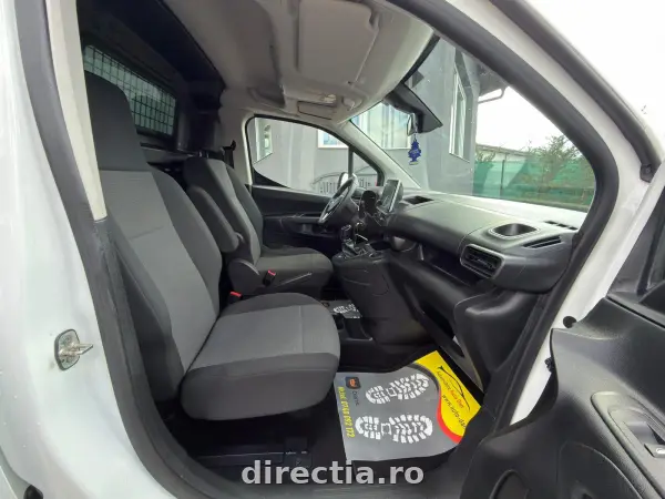 Poza anunț 10