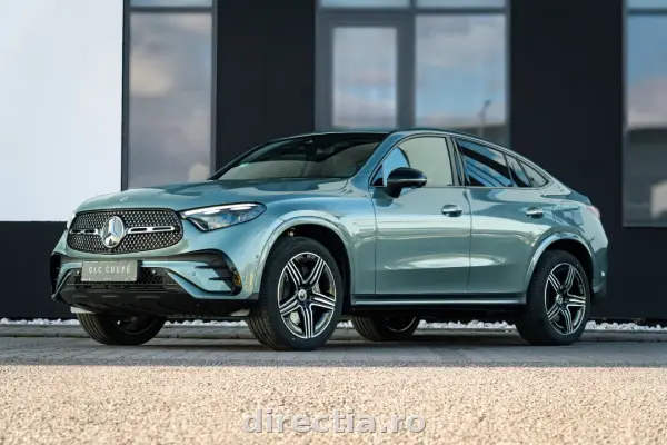 Mercedes-Benz GLC Coupé 300 de 4Matic cu tehnologie EQ hybrid (2025)