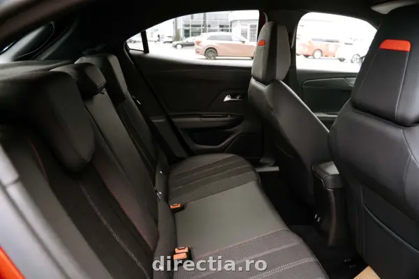 Poza anunț 18