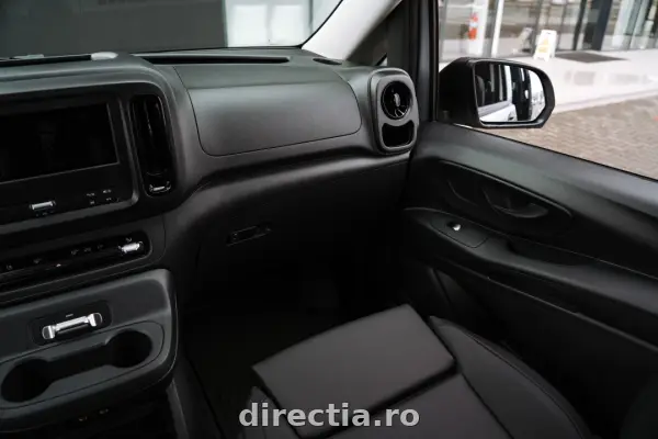 Poza anunț 23