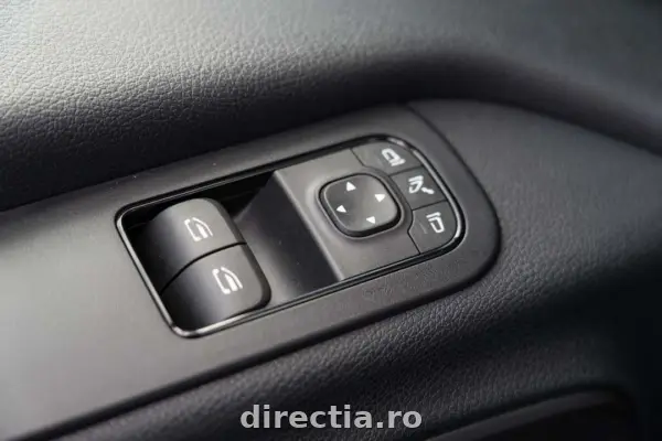 Poza anunț 13