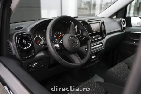 Poza anunț 16