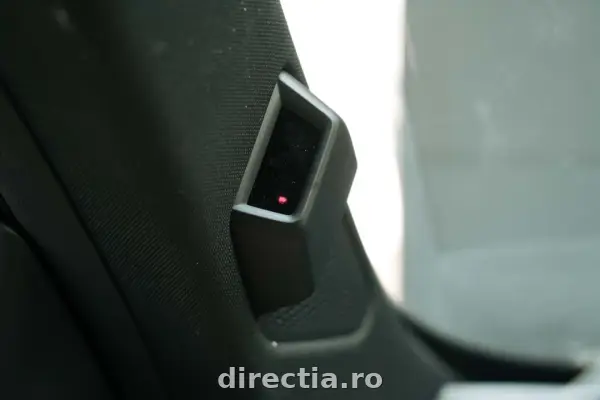 Poza anunț 27