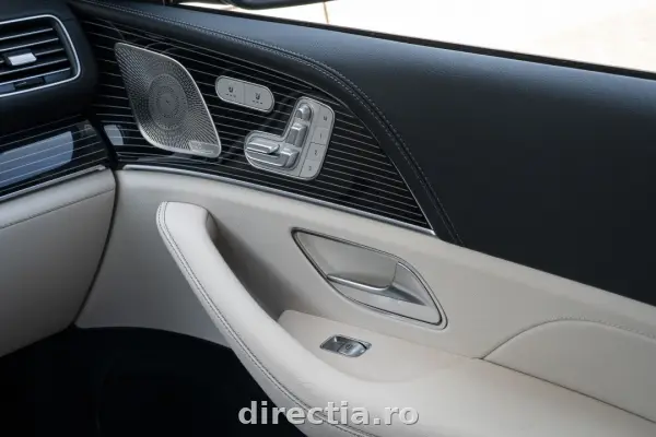 Poza anunț 32