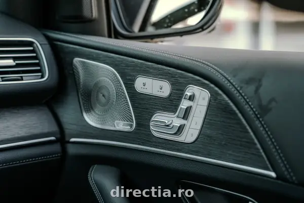 Poza anunț 32