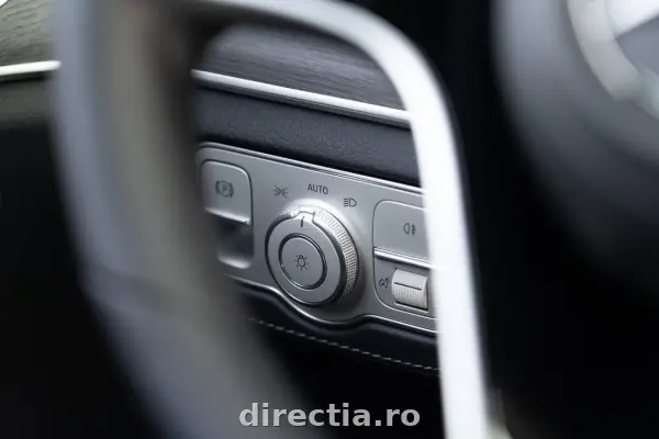 Poza anunț 25