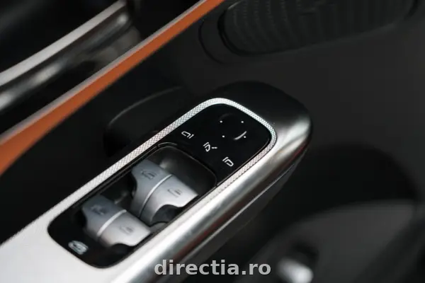 Poza anunț 32