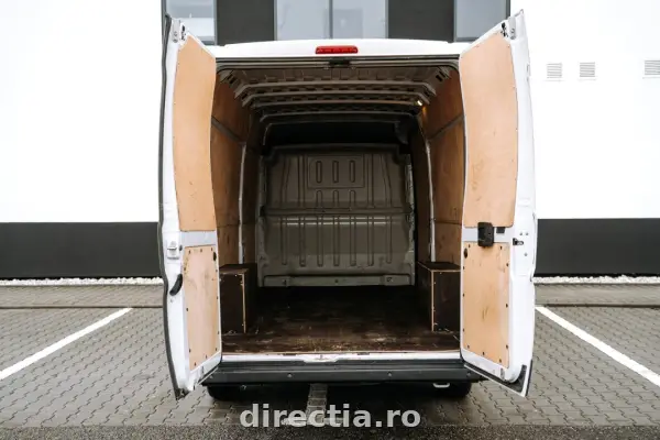 Poza anunț 11