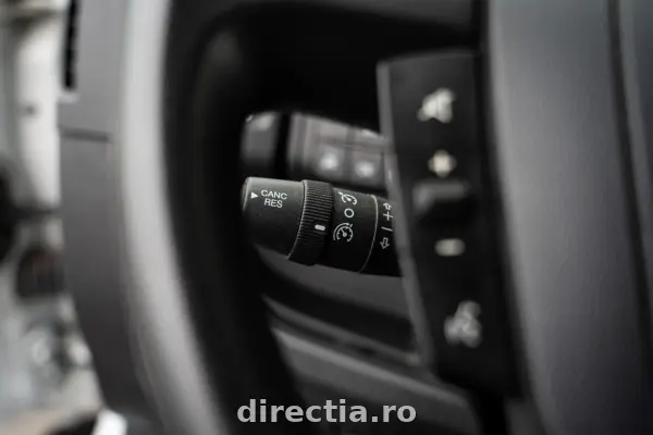 Poza anunț 26