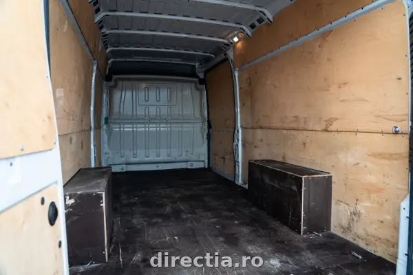 Poza anunț 14