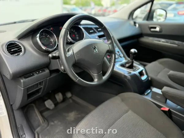 Poza anunț 12