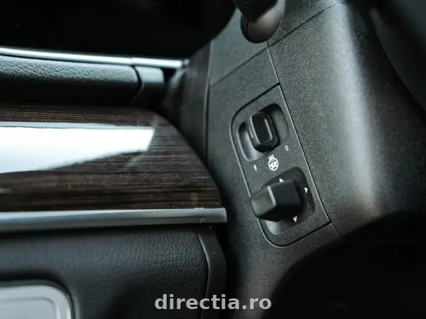 Poza anunț 23
