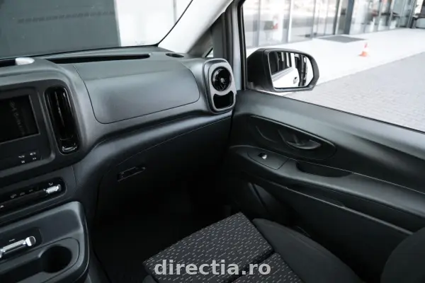 Poza anunț 17