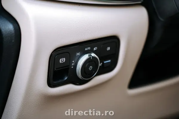 Poza anunț 40