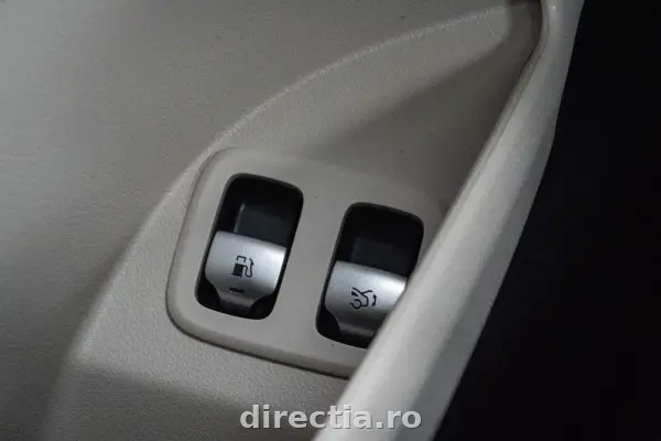 Poza anunț 38