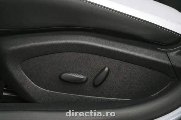 Poza anunț 25