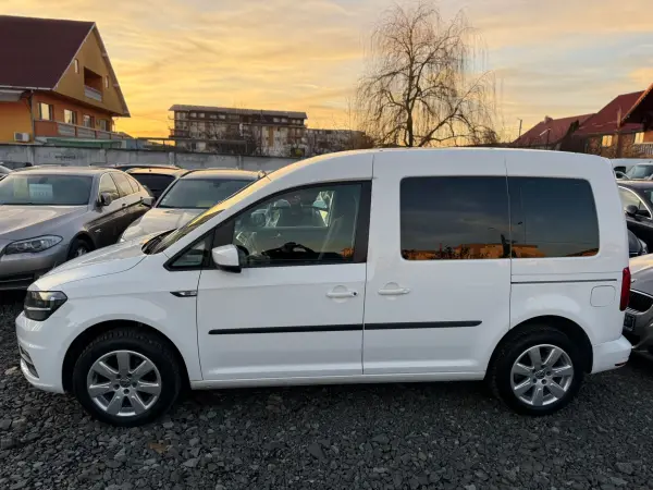 Poza anunț 11