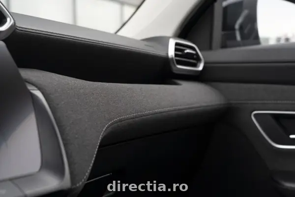 Poza anunț 32