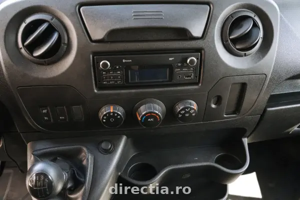 Poza anunț 13