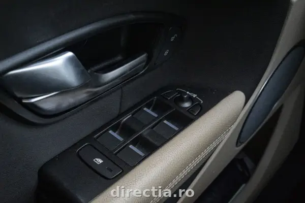 Poza anunț 32