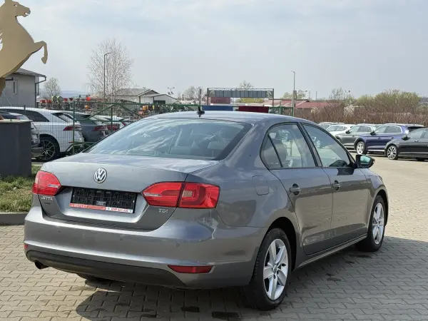 Poza anunț 9