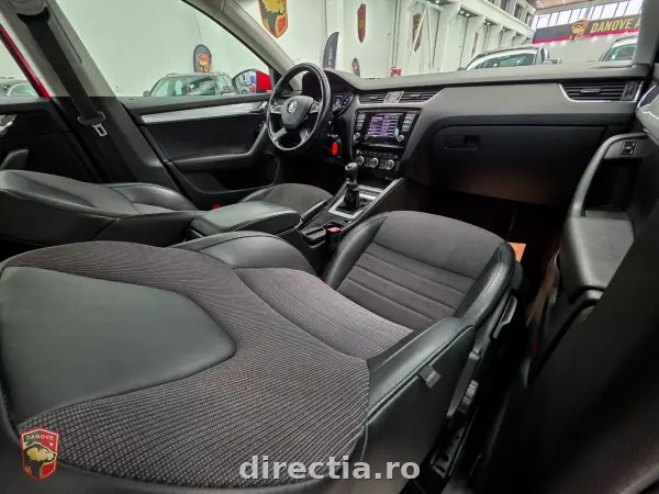 Poza anunț 12