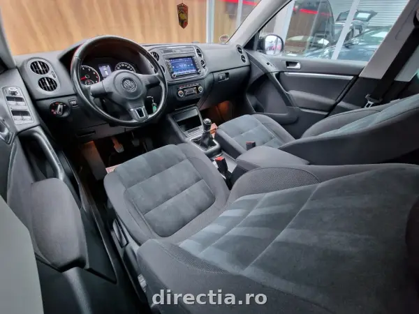 Poza anunț 12