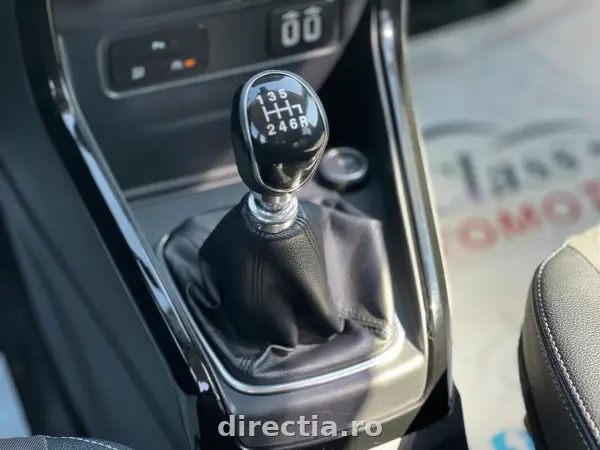 Poza anunț 19