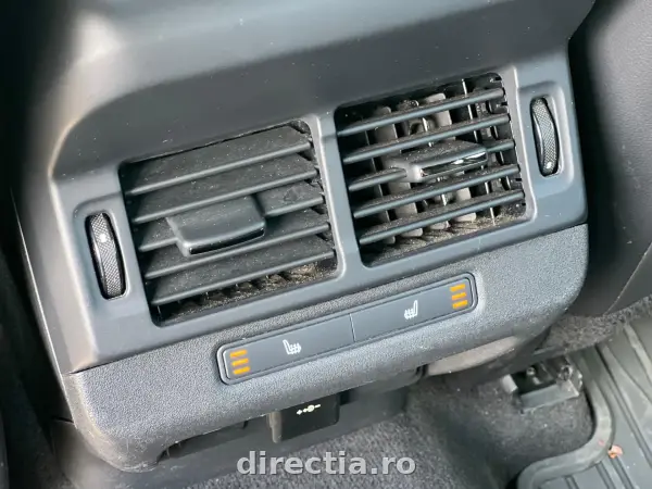 Poza anunț 26