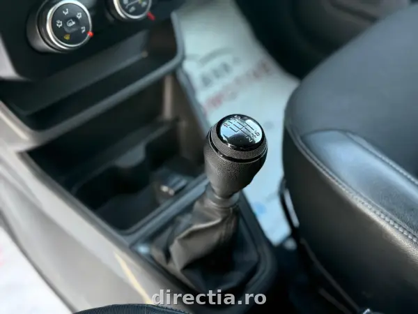Poza anunț 25