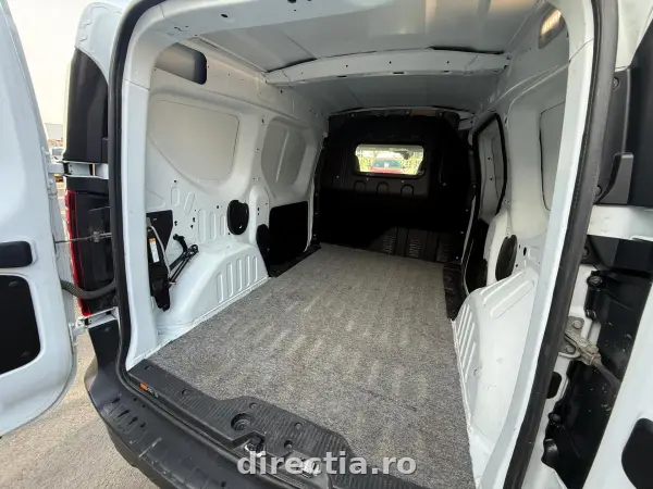Poza anunț 26
