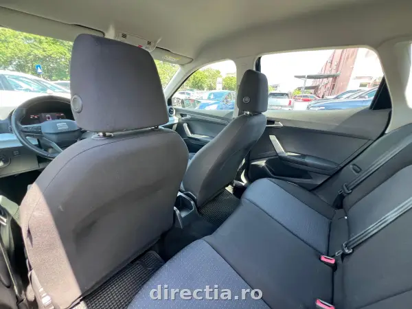 Poza anunț 12