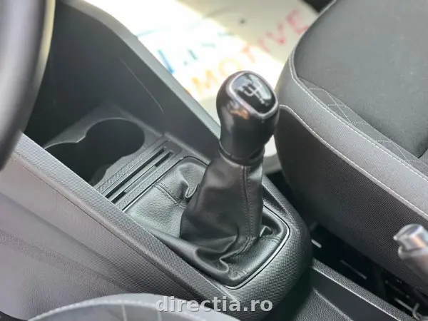 Poza anunț 16