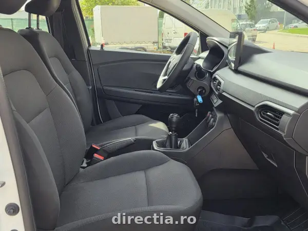 Poza anunț 11