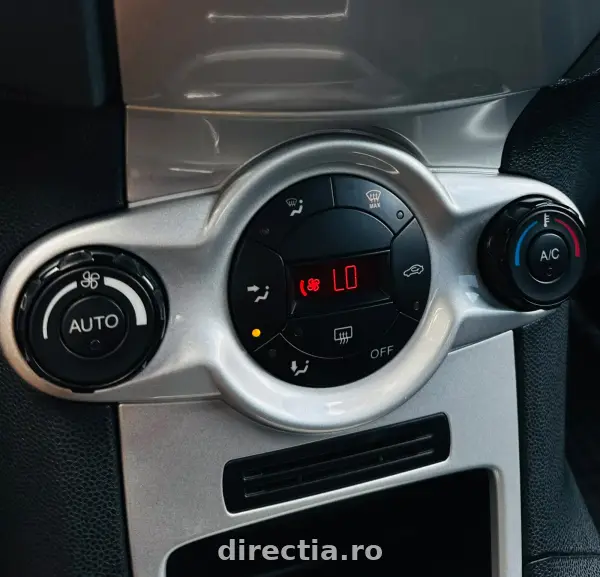 Poza anunț 14