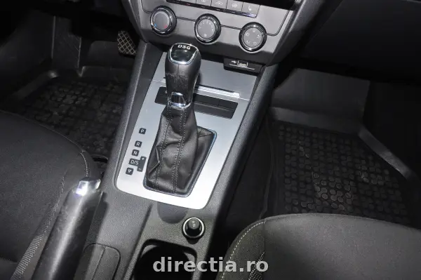 Poza anunț 19