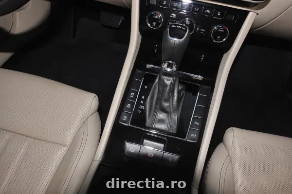 Poza anunț 26