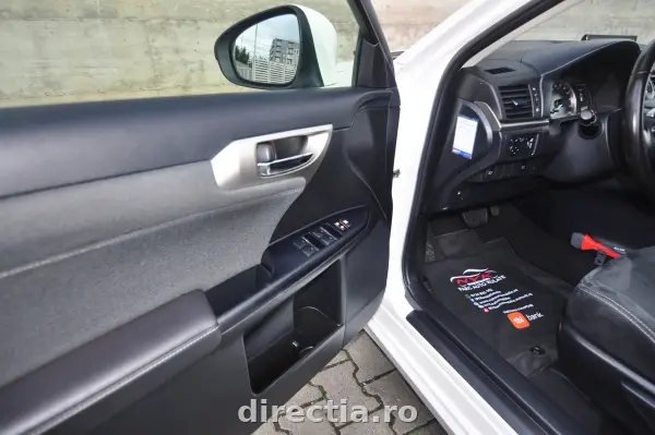 Poza anunț 18