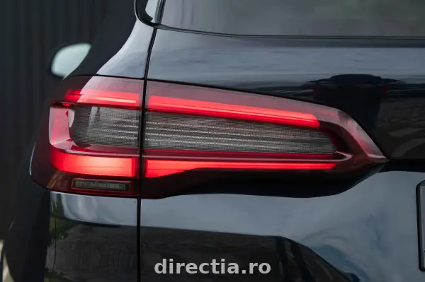 Poza anunț 12