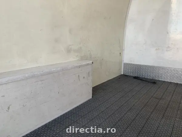 Poza anunț 8