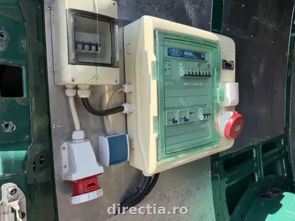 Poza anunț 8