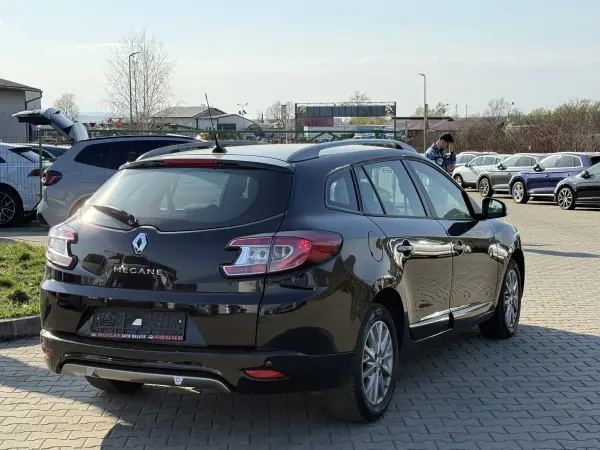 Poza anunț 10