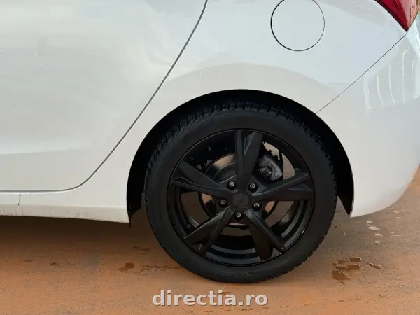 Poza anunț 13